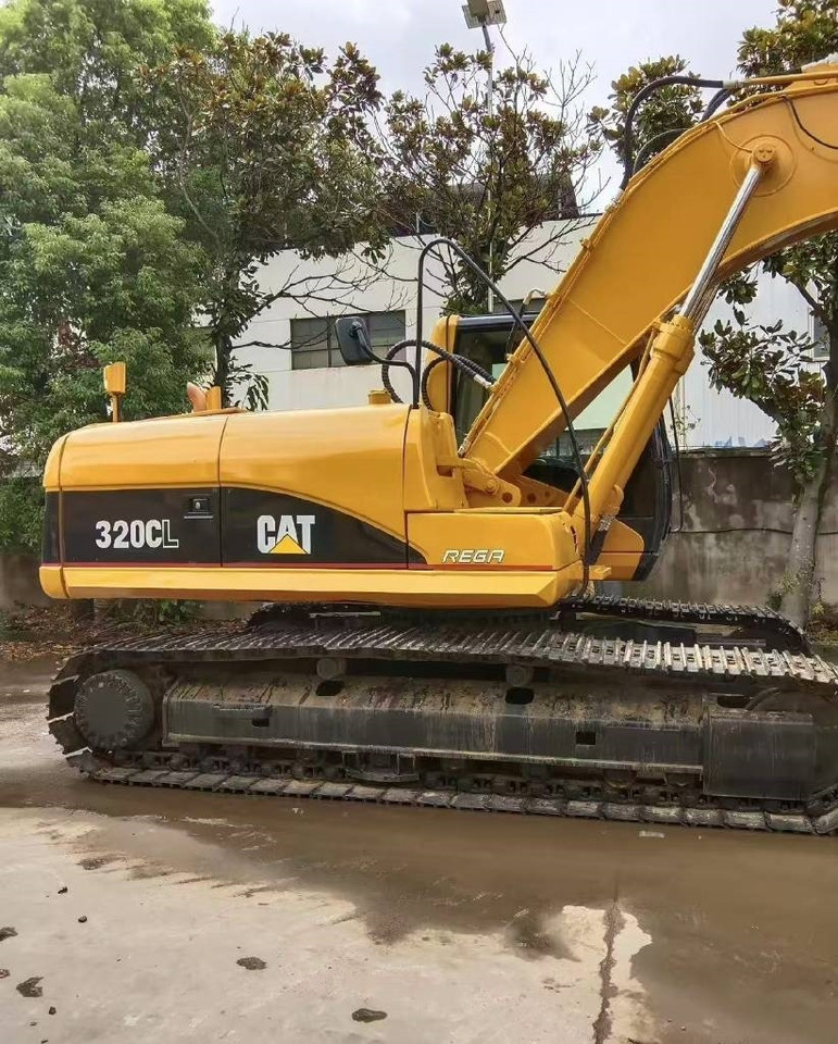 CAT 320 C - Paletli ekskavatör: fotoğraf 2 CAT 320 C - Paletli ekskavatör: fotoğraf 2