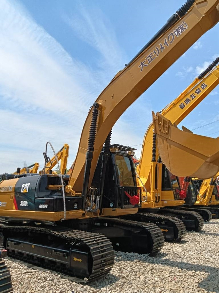 CAT 320 D - Paletli ekskavatör: fotoğraf 4 CAT 320 D - Paletli ekskavatör: fotoğraf 4