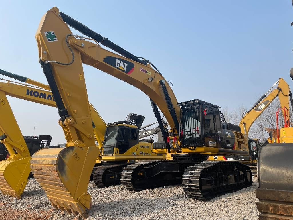 CAT 340 D L - Paletli ekskavatör: fotoğraf 1 CAT 340 D L - Paletli ekskavatör: fotoğraf 1