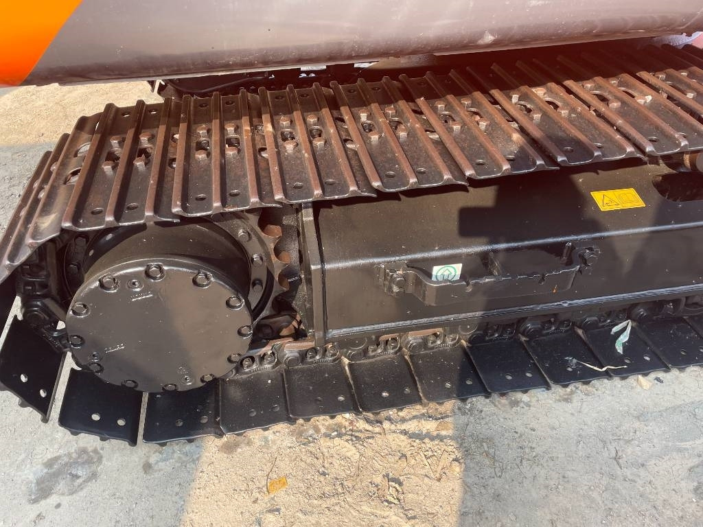 Hitachi ZX 130 - Paletli ekskavatör: fotoğraf 3 Hitachi ZX 130 - Paletli ekskavatör: fotoğraf 3