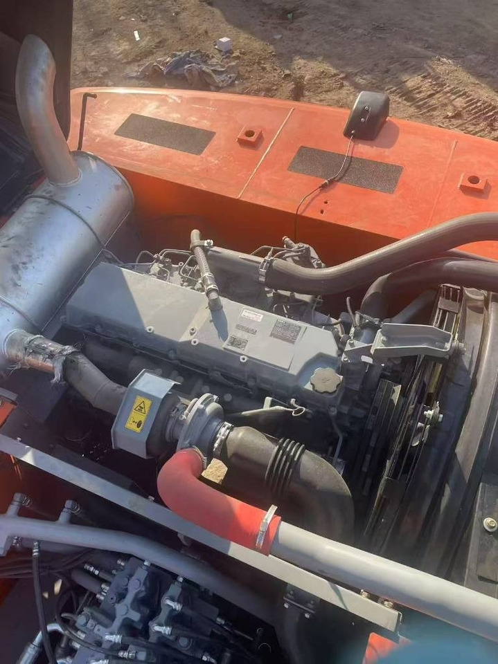 Hitachi ZX 350 - Paletli ekskavatör: fotoğraf 5 Hitachi ZX 350 - Paletli ekskavatör: fotoğraf 5