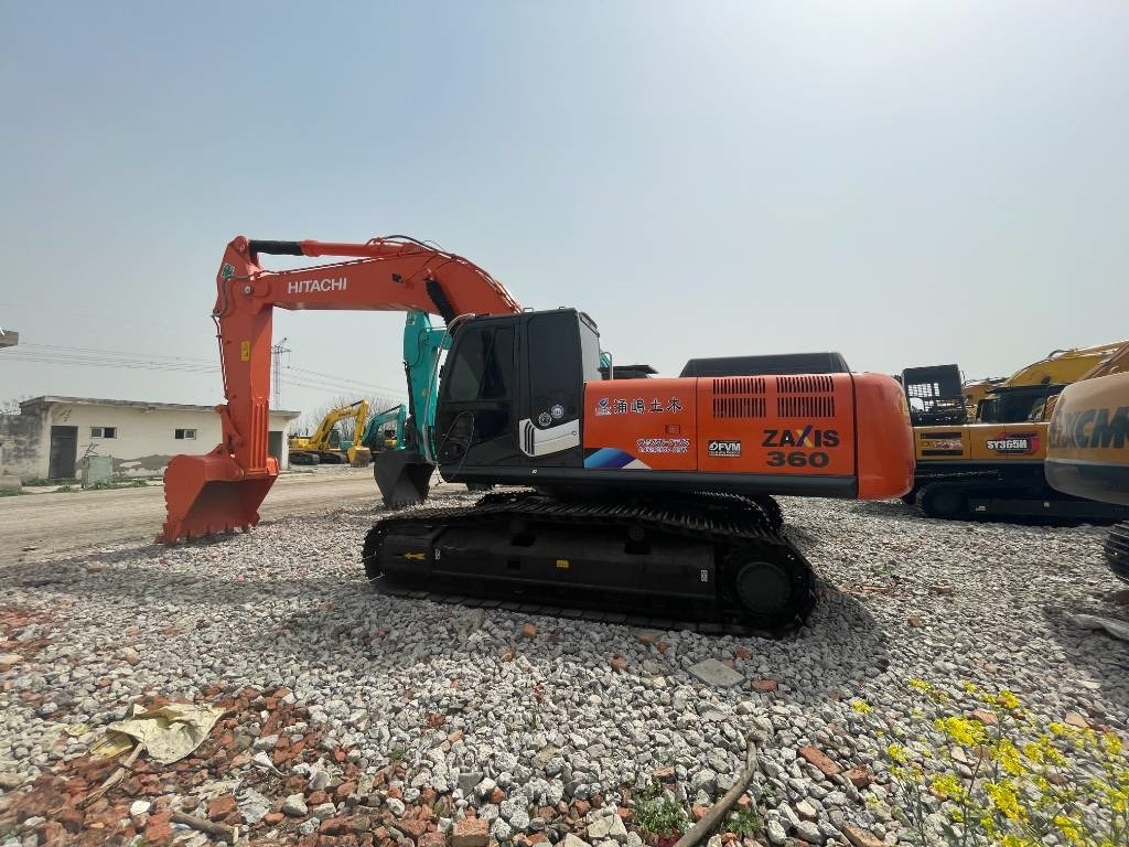 Hitachi ZX 360 - Paletli ekskavatör: fotoğraf 2 Hitachi ZX 360 - Paletli ekskavatör: fotoğraf 2