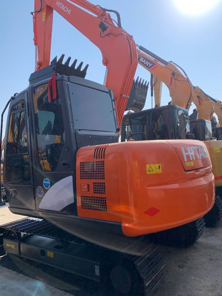 Hitachi ZX 70 - Mini ekskavatör: fotoğraf 2 Hitachi ZX 70 - Mini ekskavatör: fotoğraf 2