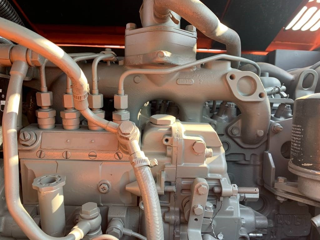 Hitachi ZX 70 - Mini ekskavatör: fotoğraf 3 Hitachi ZX 70 - Mini ekskavatör: fotoğraf 3