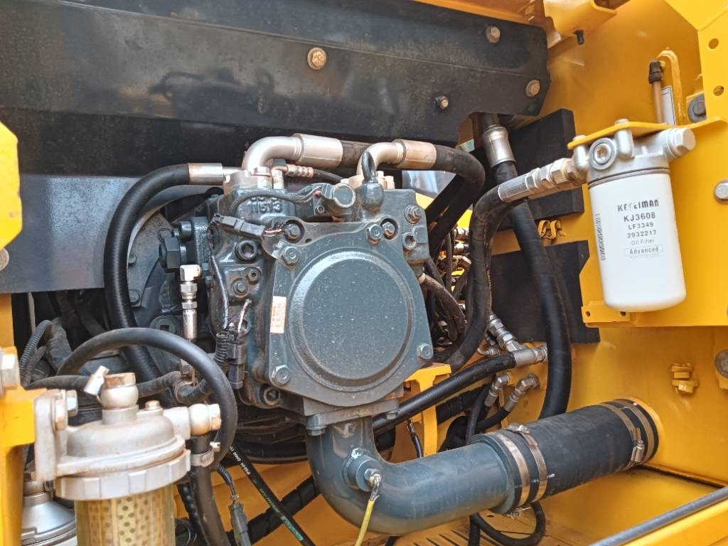 Komatsu PC 160 - Paletli ekskavatör: fotoğraf 5 Komatsu PC 160 - Paletli ekskavatör: fotoğraf 5