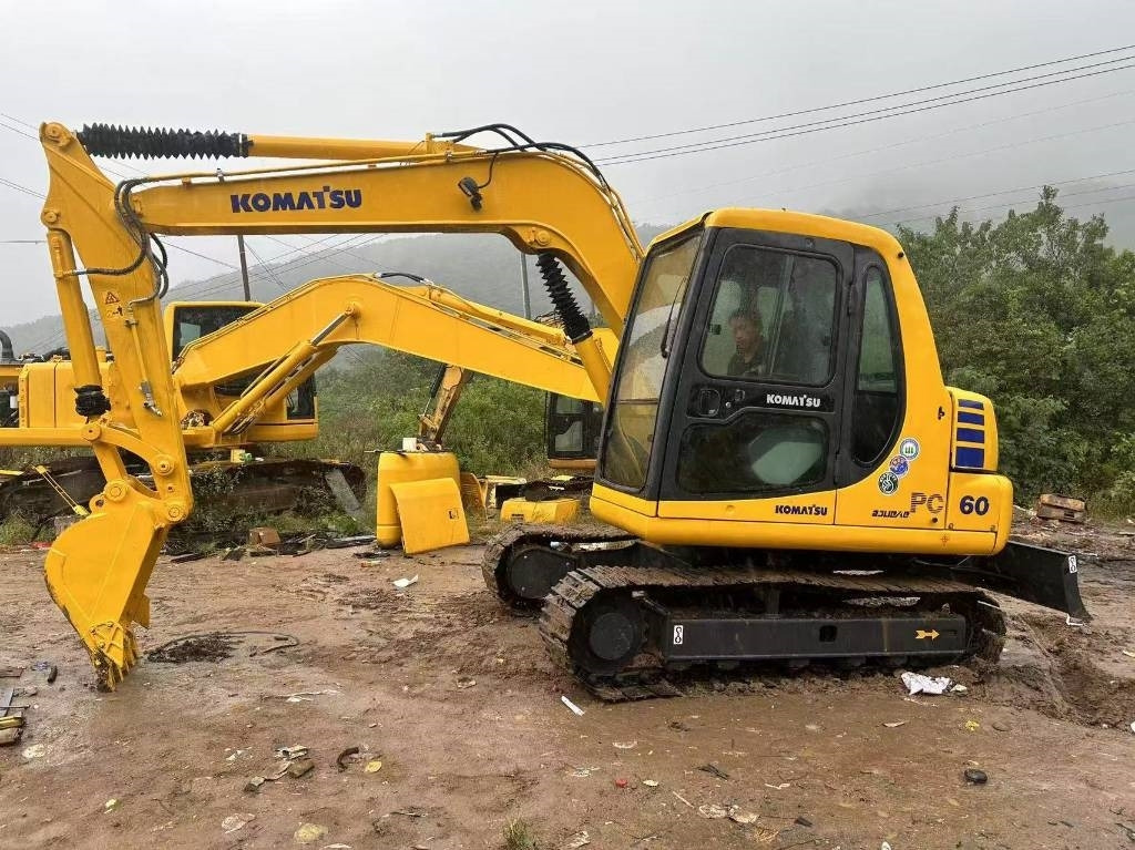 Komatsu PC 60 - Mini ekskavatör: fotoğraf 2 Komatsu PC 60 - Mini ekskavatör: fotoğraf 2