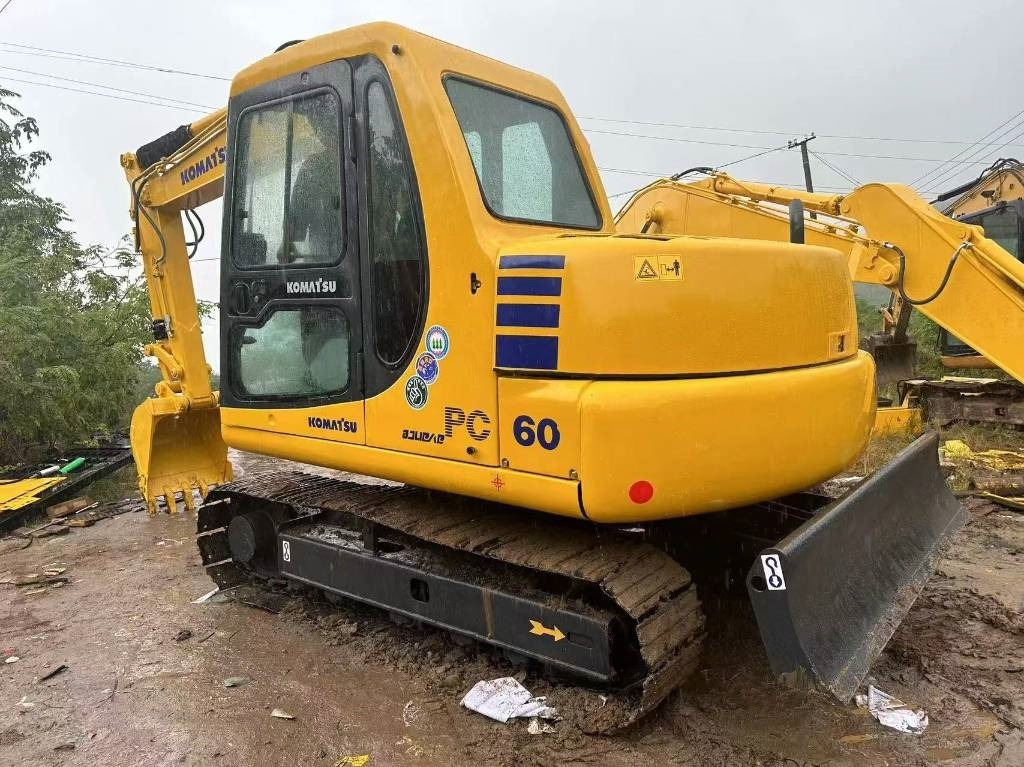 Komatsu PC 60 - Mini ekskavatör: fotoğraf 1 Komatsu PC 60 - Mini ekskavatör: fotoğraf 1