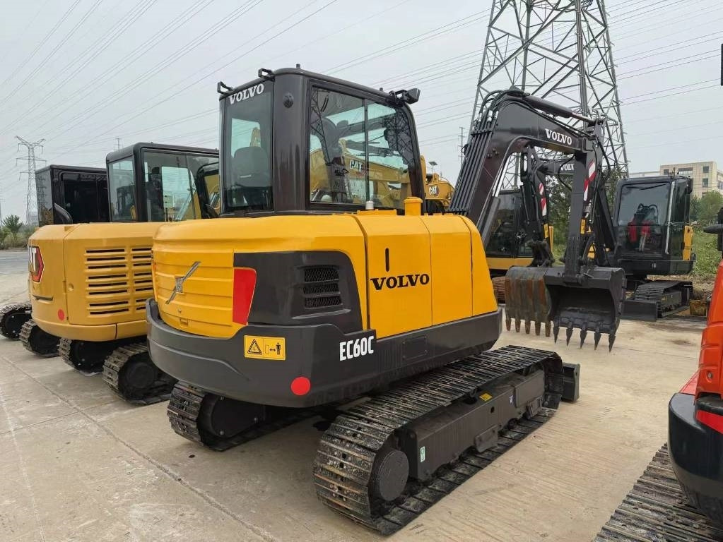 Volvo EC 60 - Paletli ekskavatör: fotoğraf 5 Volvo EC 60 - Paletli ekskavatör: fotoğraf 5
