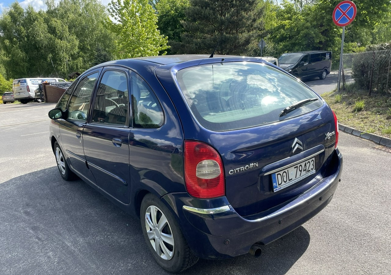 Citroen Xsara Picasso Citroen Xsara Picasso 1.6HDI-110KM Klima tempomat 2006 - Binek araba: fotoğraf 5 Citroen Xsara Picasso Citroen Xsara Picasso 1.6HDI-110KM Klima tempomat 2006 - Binek araba: fotoğraf 5