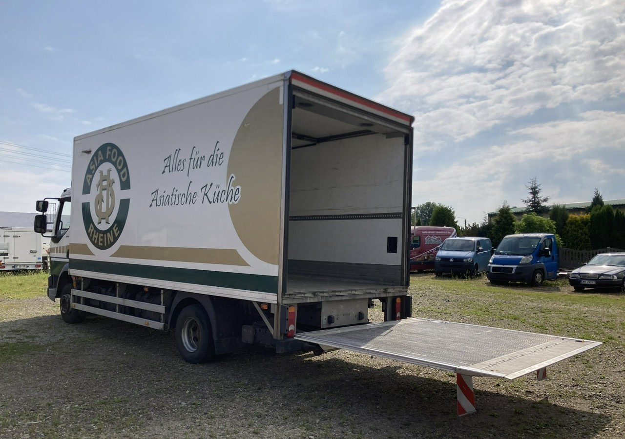 DAF Inny DAF DAF LF210FA Chłodnia Konvekta Hydro klapa 2014 - Frigorifik kamyonet: fotoğraf 2 DAF Inny DAF DAF LF210FA Chłodnia Konvekta Hydro klapa 2014 - Frigorifik kamyonet: fotoğraf 2