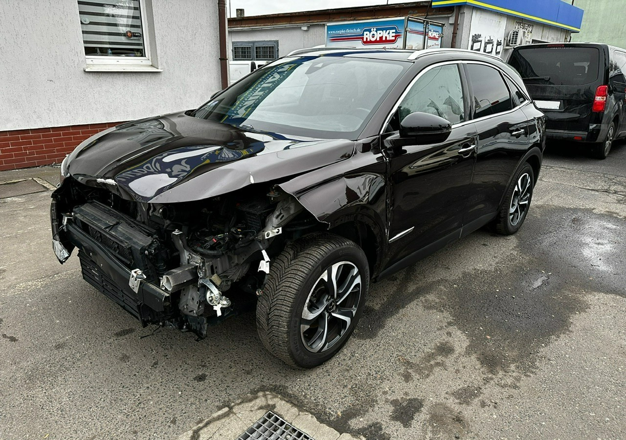 DS DS 7 DS 7 Crossback 1.6THP Automat 180KM Bogate wyposażenie 2019 - SUV: fotoğraf 4 DS DS 7 DS 7 Crossback 1.6THP Automat 180KM Bogate wyposażenie 2019 - SUV: fotoğraf 4