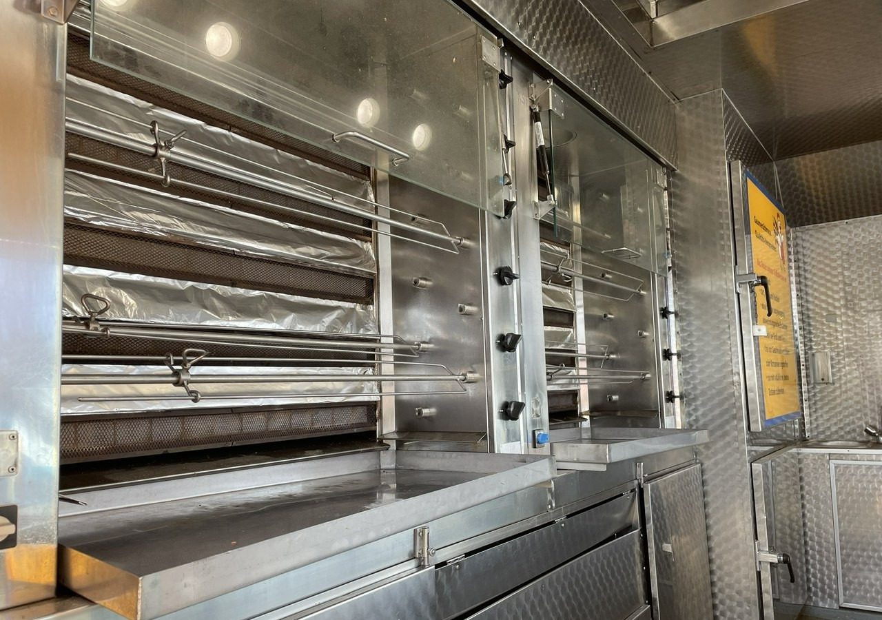 Fiat Ducato Autosklep Autogrill Gastronomiczny Food Truck Foodtruck sklep bar20 - Gida kamyon: fotoğraf 5 Fiat Ducato Autosklep Autogrill Gastronomiczny Food Truck Foodtruck sklep bar20 - Gida kamyon: fotoğraf 5