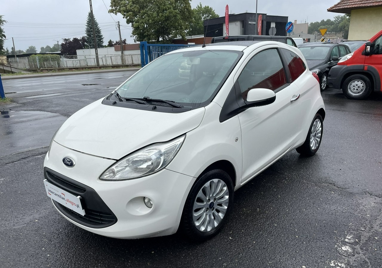 Ford KA II Ford KA 1.2 Champions Edition Klima Panorama 2012 - Hatchback: fotoğraf 1 Ford KA II Ford KA 1.2 Champions Edition Klima Panorama 2012 - Hatchback: fotoğraf 1