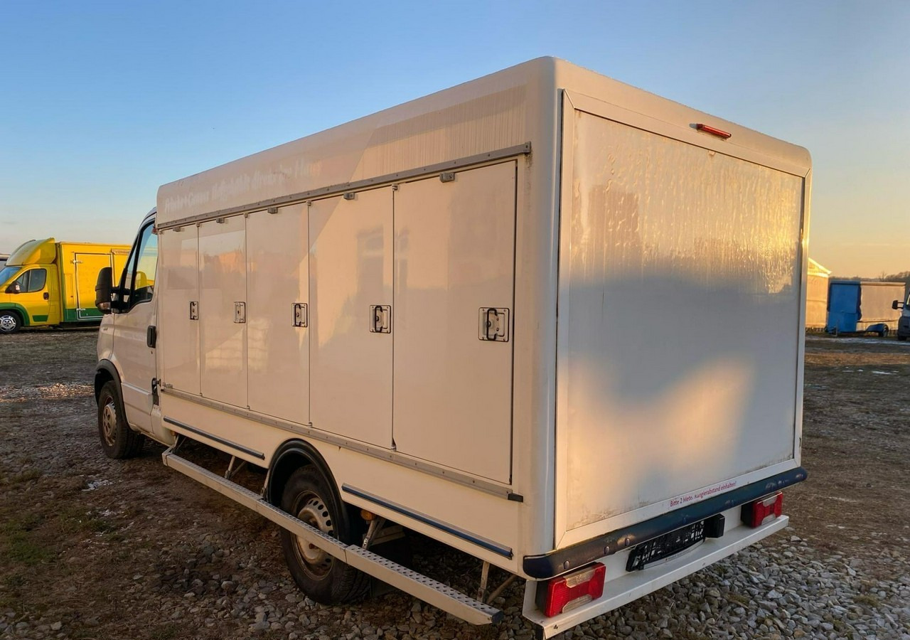 Iveco Inny Iveco Iveco Daily 35-13 chłodnia 10 komorowa Mrożnia do -40C Model 2014 - Frigorifik kamyonet: fotoğraf 2 Iveco Inny Iveco Iveco Daily 35-13 chłodnia 10 komorowa Mrożnia do -40C Model 2014 - Frigorifik kamyonet: fotoğraf 2