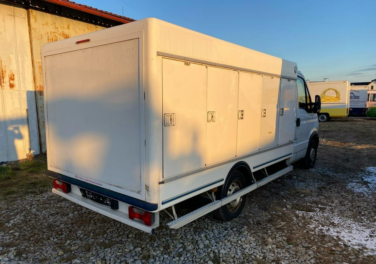 Iveco Inny Iveco Iveco Daily 35-13 chłodnia 10 komorowa Mrożnia do -40C Model 2014 - Frigorifik kamyonet: fotoğraf 4 Iveco Inny Iveco Iveco Daily 35-13 chłodnia 10 komorowa Mrożnia do -40C Model 2014 - Frigorifik kamyonet: fotoğraf 4