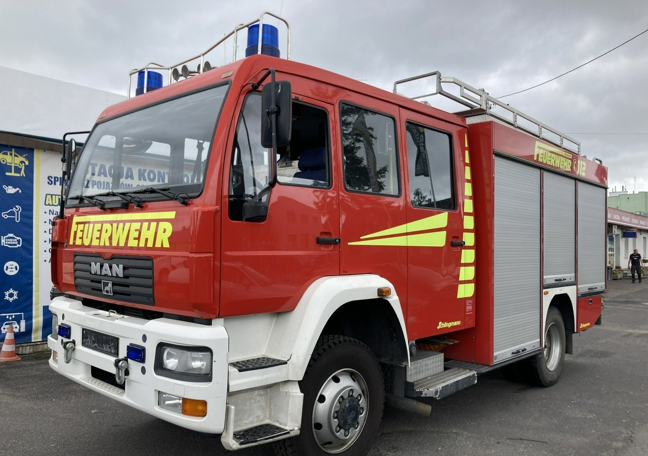 MAN Inny MAN MAN 15,250 Straż pożarna gaśnicza 9-osobowa 4X4 Wóz strażacki 2003 - İtfaiye aracı: fotoğraf 2 MAN Inny MAN MAN 15,250 Straż pożarna gaśnicza 9-osobowa 4X4 Wóz strażacki 2003 - İtfaiye aracı: fotoğraf 2