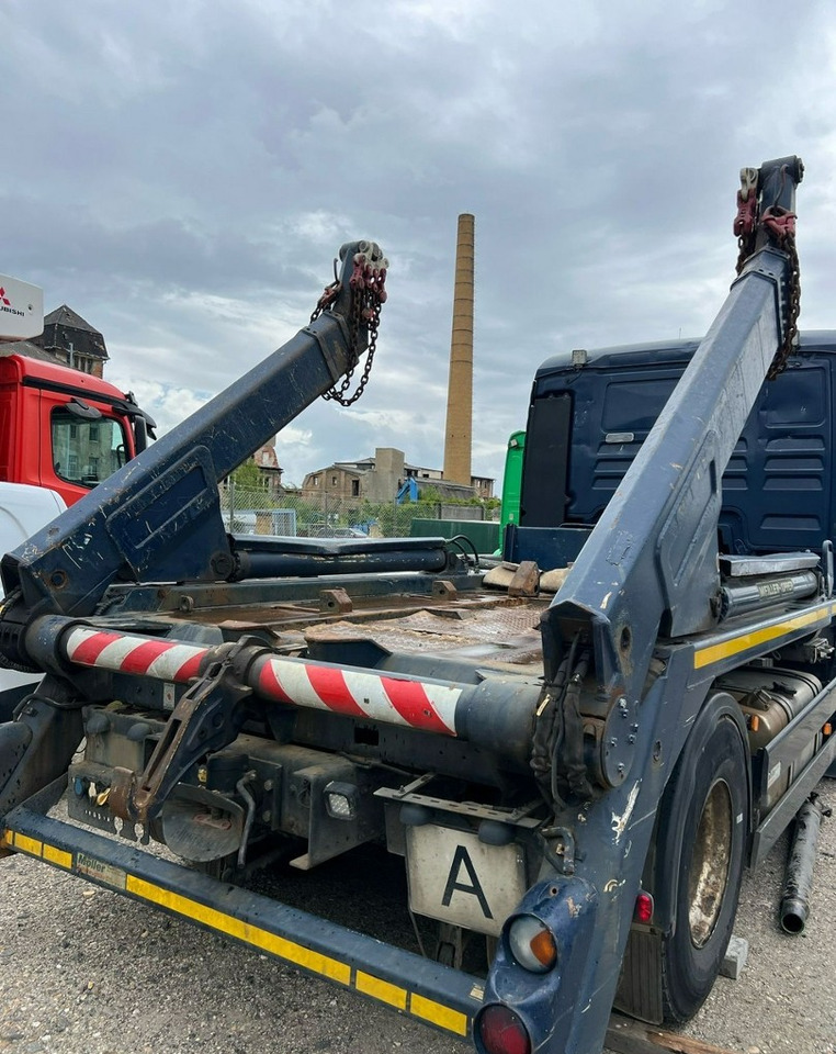 MAN Inny MAN Man TGX 18.400 Bramowiec hakowiec Meiler Model 2012 - Hidrolift kamyon: fotoğraf 3 MAN Inny MAN Man TGX 18.400 Bramowiec hakowiec Meiler Model 2012 - Hidrolift kamyon: fotoğraf 3