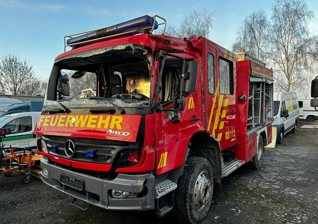 Mercedes-Benz Inny Mercedes-Benz Atego 918 Straż Pożarna 4X4 2006 - İtfaiye aracı: fotoğraf 5 Mercedes-Benz Inny Mercedes-Benz Atego 918 Straż Pożarna 4X4 2006 - İtfaiye aracı: fotoğraf 5