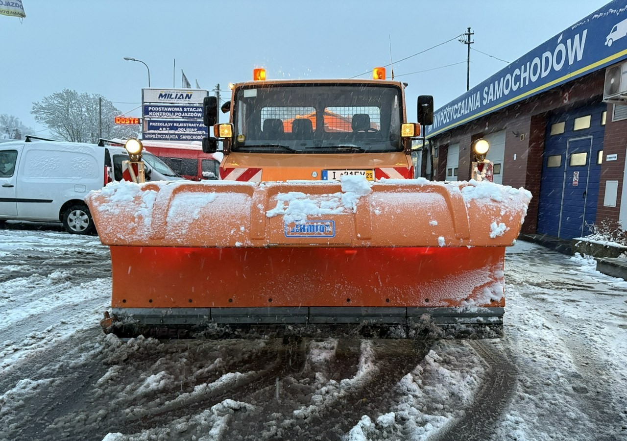 Mercedes-Benz Inny Mercedes-Benz Mercedes Vario 815 Wywrotka 4X4 2004 Pług posypywarka odśnieżarka - Kar küreme aracı: fotoğraf 3 Mercedes-Benz Inny Mercedes-Benz Mercedes Vario 815 Wywrotka 4X4 2004 Pług posypywarka odśnieżarka - Kar küreme aracı: fotoğraf 3