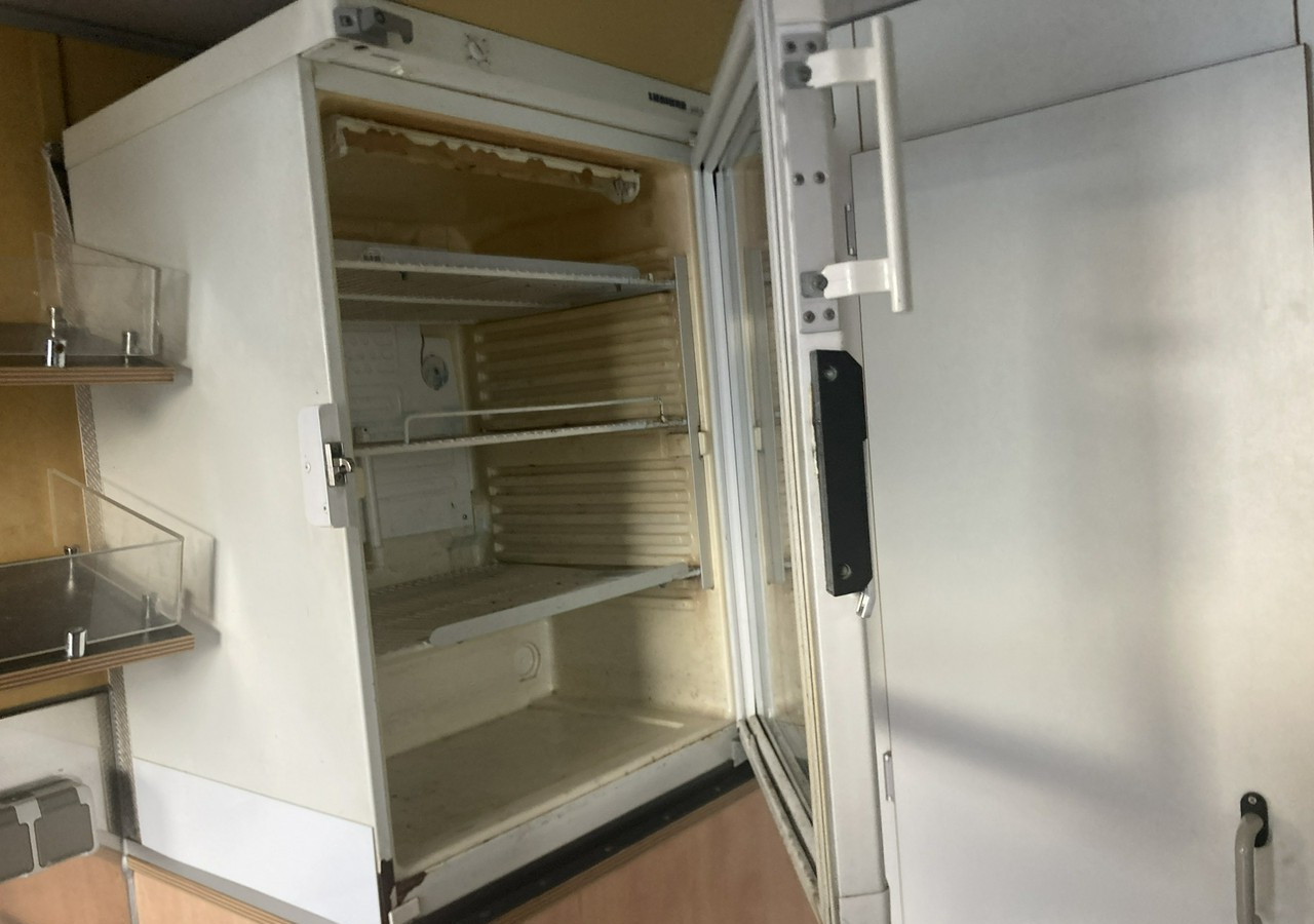 Gida kamyon Mercedes-Benz Sprinter Autosklep Gastronomiczny Food Truck Foodtruck sklep bar 2009 Borco: fotoğraf 11