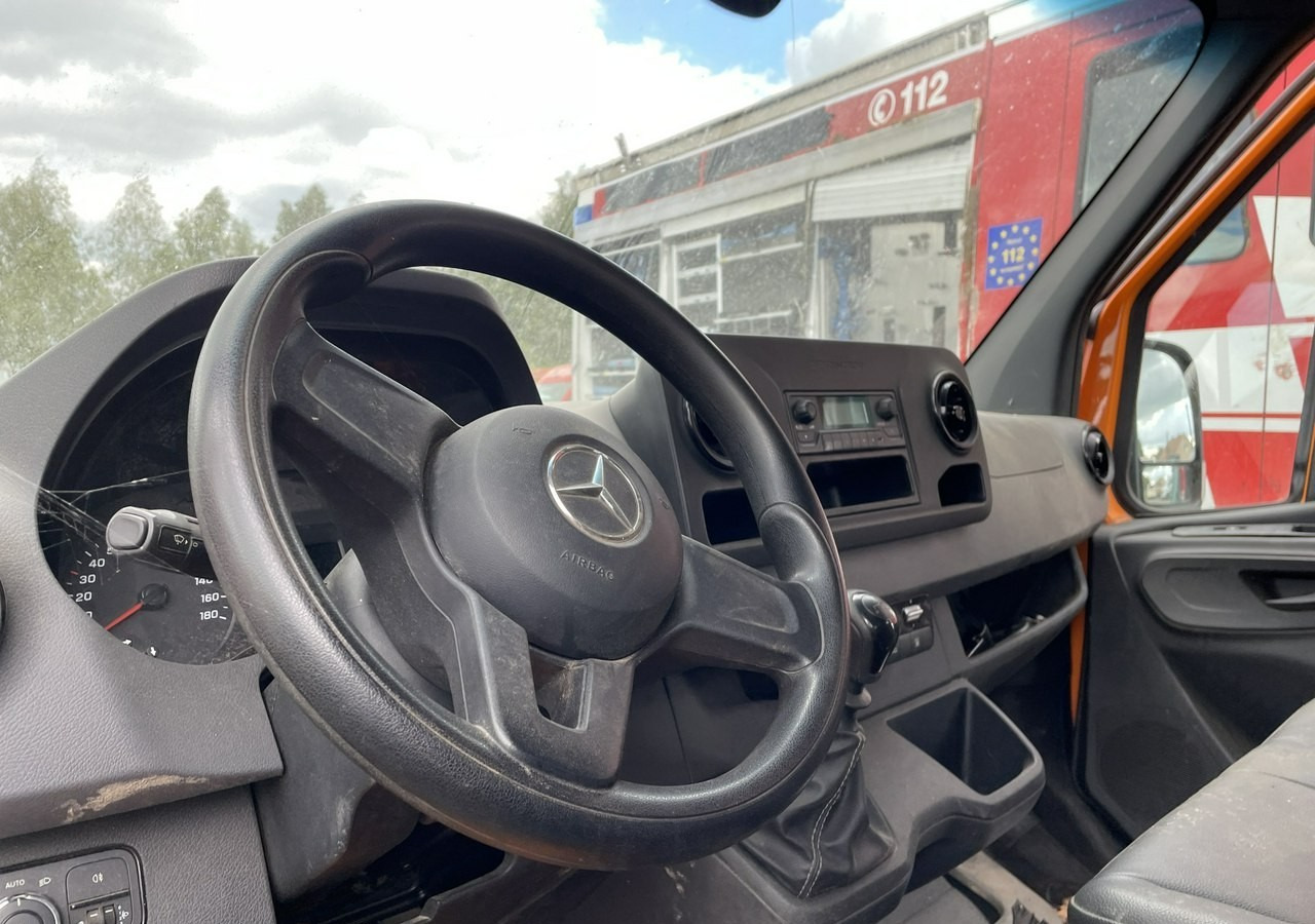 Mercedes-Benz Sprinter Sprinter 314 Dokka Brygadówka 7-oso doka Klim skrzynia rama Model 20 - Açık kasa kamyonet, Çift kabin kamyonet: fotoğraf 5 Mercedes-Benz Sprinter Sprinter 314 Dokka Brygadówka 7-oso doka Klim skrzynia rama Model 20 - Açık kasa kamyonet, Çift kabin kamyonet: fotoğraf 5