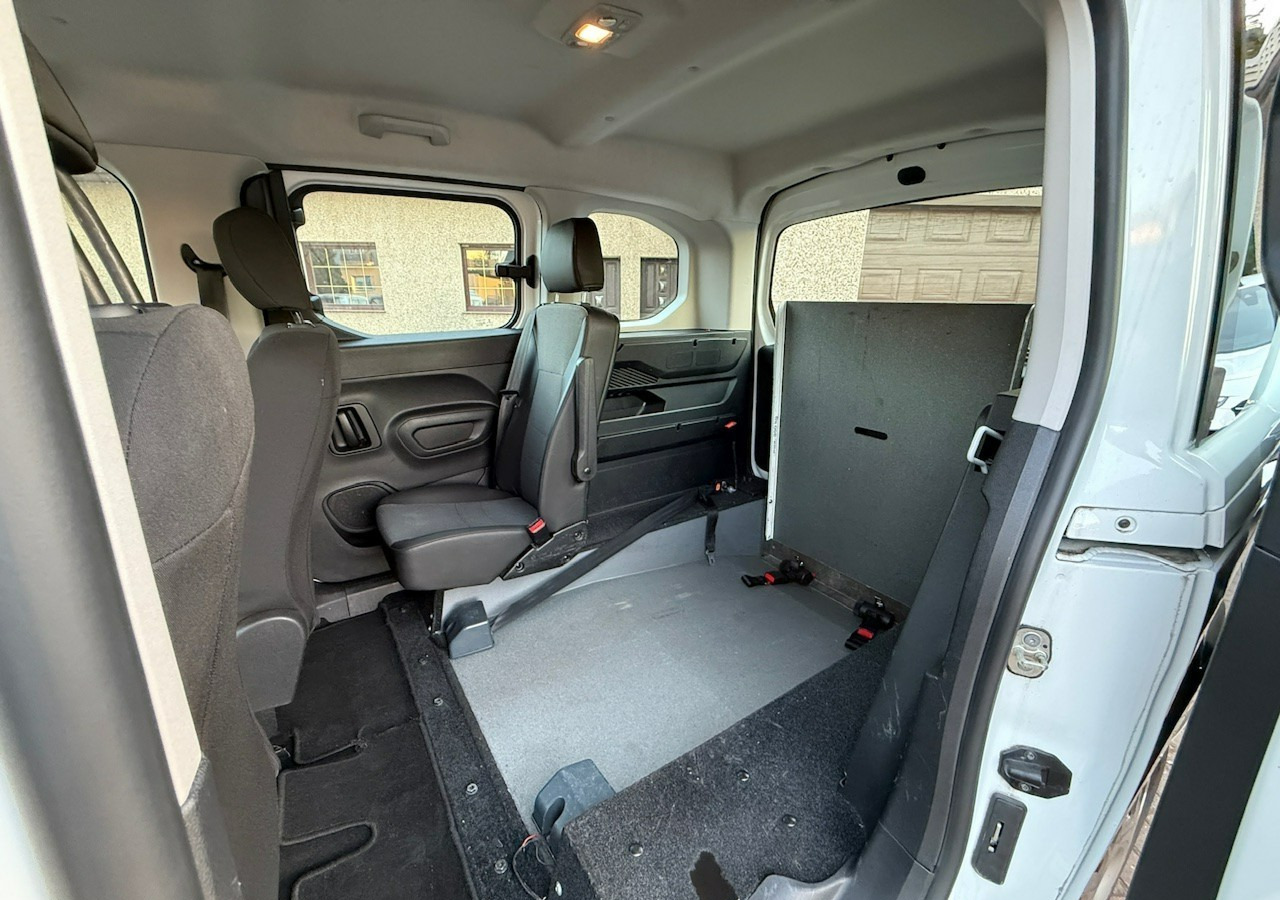 Binek araba Opel Combo IV Combo Life Combo do przewozu Niepełnosprawnych inwalida rampa Model 2021: fotoğraf 20