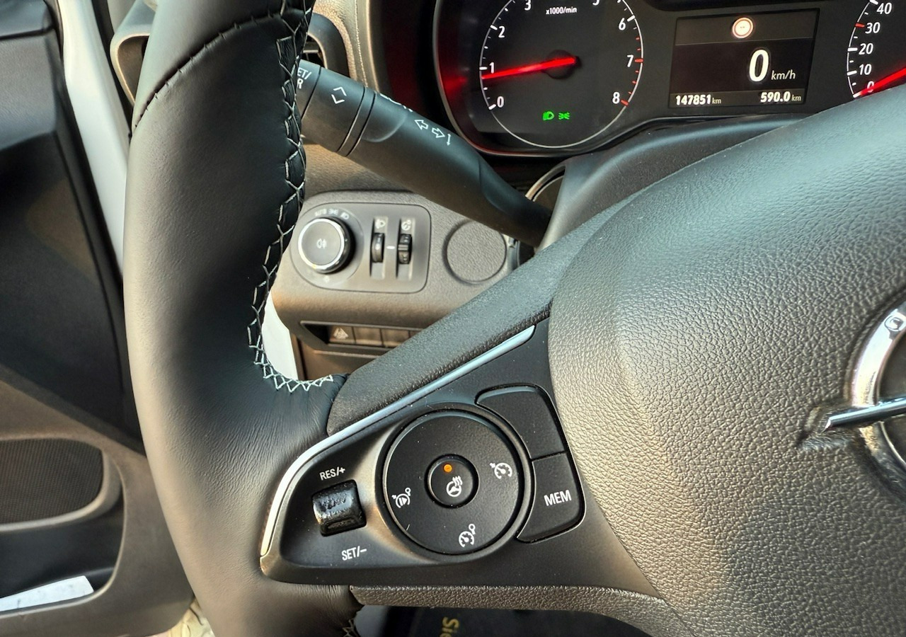Binek araba Opel Combo IV Combo Life Combo do przewozu Niepełnosprawnych inwalida rampa Model 2021: fotoğraf 16
