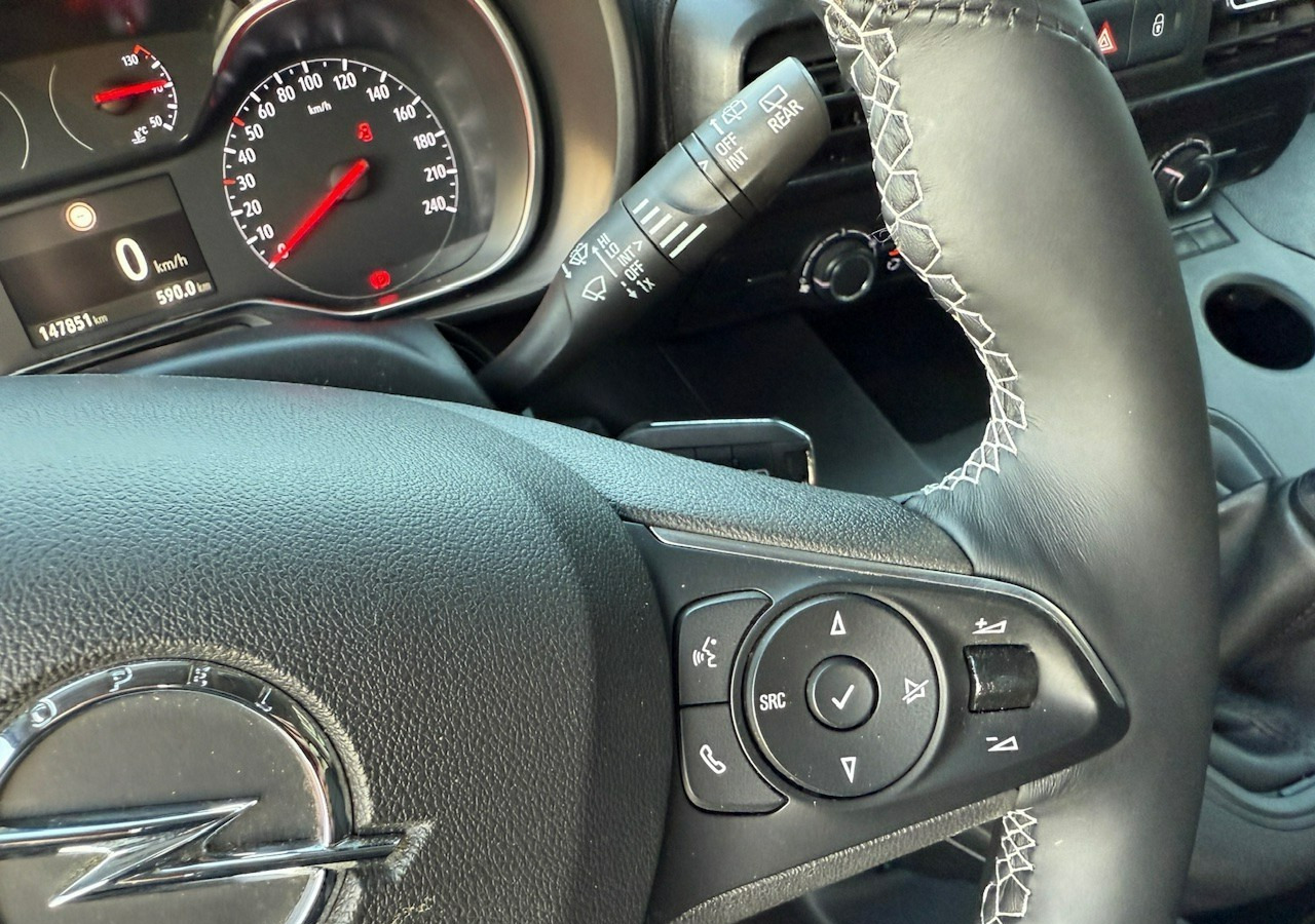 Binek araba Opel Combo IV Combo Life Combo do przewozu Niepełnosprawnych inwalida rampa Model 2021: fotoğraf 17
