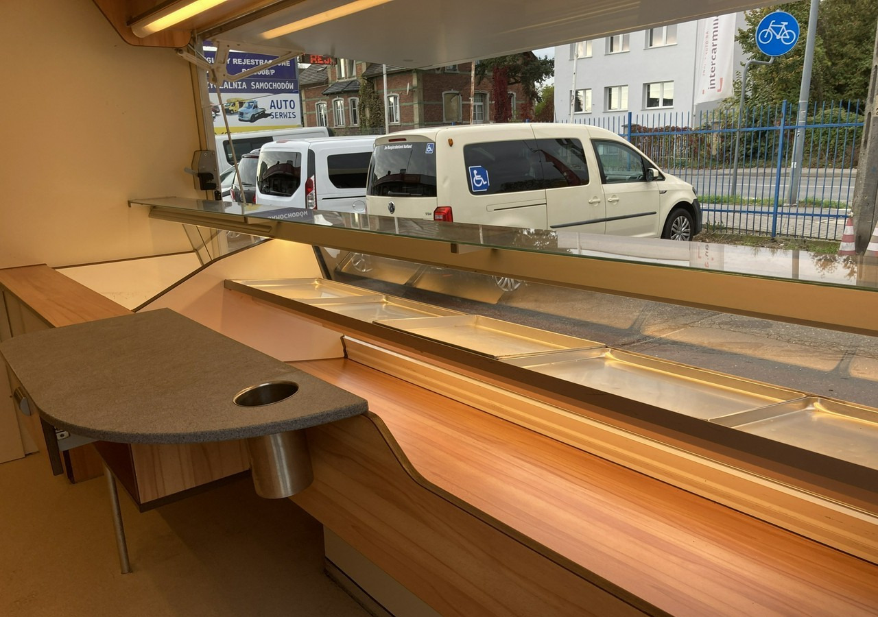 Renault Master Autosklep pie sklep Bar Gastronomiczny Food Truck Foodtruck Borco 20 - Gida kamyon: fotoğraf 5 Renault Master Autosklep pie sklep Bar Gastronomiczny Food Truck Foodtruck Borco 20 - Gida kamyon: fotoğraf 5