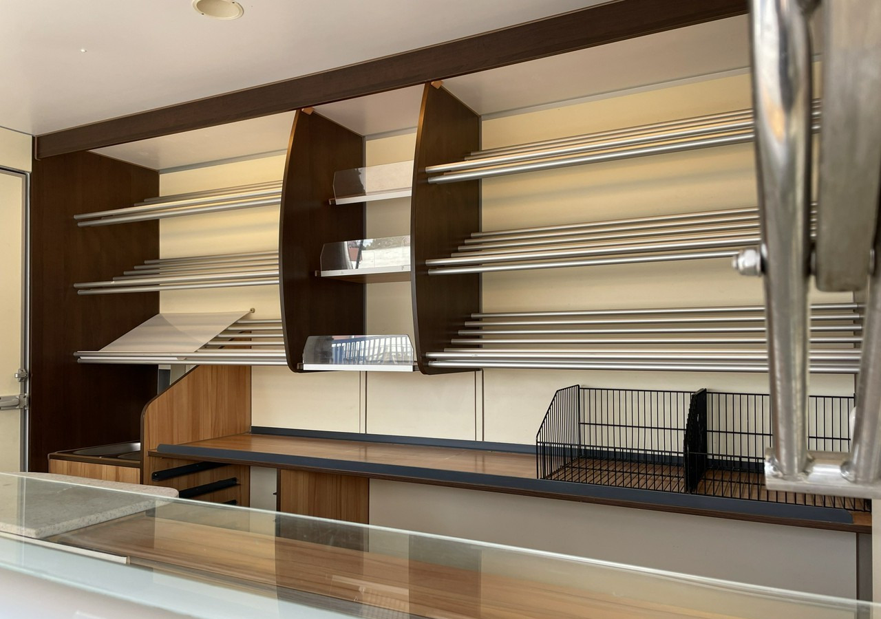 Renault Master Autosklep pieczyw Sklep Gastronomiczny Food Truck Foodtruck Borco 20 - Gida kamyon: fotoğraf 4 Renault Master Autosklep pieczyw Sklep Gastronomiczny Food Truck Foodtruck Borco 20 - Gida kamyon: fotoğraf 4