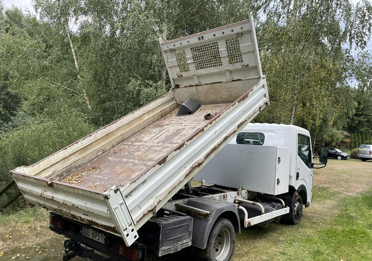 Renault Maxity Renault Maxity 3,0-150KM Canter Wywrotka skrzynia 2010 - Damperli kamyonet: fotoğraf 3 Renault Maxity Renault Maxity 3,0-150KM Canter Wywrotka skrzynia 2010 - Damperli kamyonet: fotoğraf 3