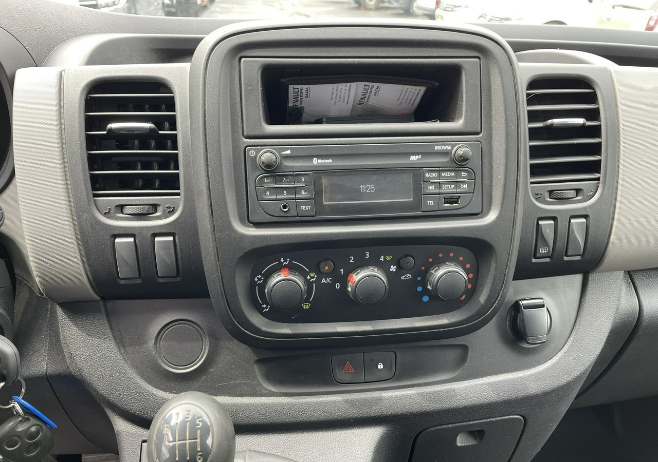Renault Trafic Renault Trafic 1.6-120KM Klima 2018 - Panelvan: fotoğraf 3 Renault Trafic Renault Trafic 1.6-120KM Klima 2018 - Panelvan: fotoğraf 3