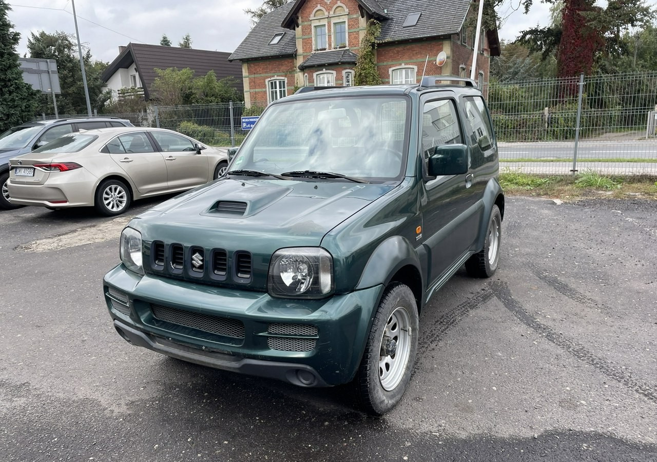 Suzuki Jimny Suzuki Jimny 1.5 Diesel 4X4 - SUV: fotoğraf 2 Suzuki Jimny Suzuki Jimny 1.5 Diesel 4X4 - SUV: fotoğraf 2