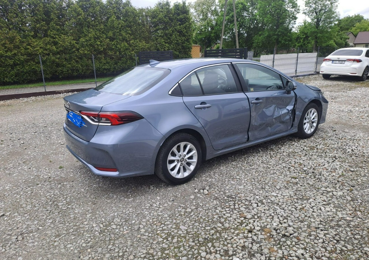 Toyota Corolla XII Toyota Corolla 1.5 -125KM Slon PL Model 2023 - Sedan araba: fotoğraf 5 Toyota Corolla XII Toyota Corolla 1.5 -125KM Slon PL Model 2023 - Sedan araba: fotoğraf 5
