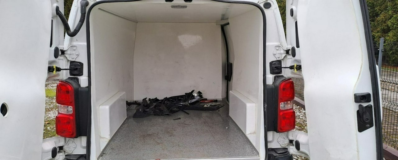 Toyota Proace Toyota Proace Maxi Klima chlodnia izoterma 2020 Salon PL - Frigorifik kamyonet: fotoğraf 2 Toyota Proace Toyota Proace Maxi Klima chlodnia izoterma 2020 Salon PL - Frigorifik kamyonet: fotoğraf 2