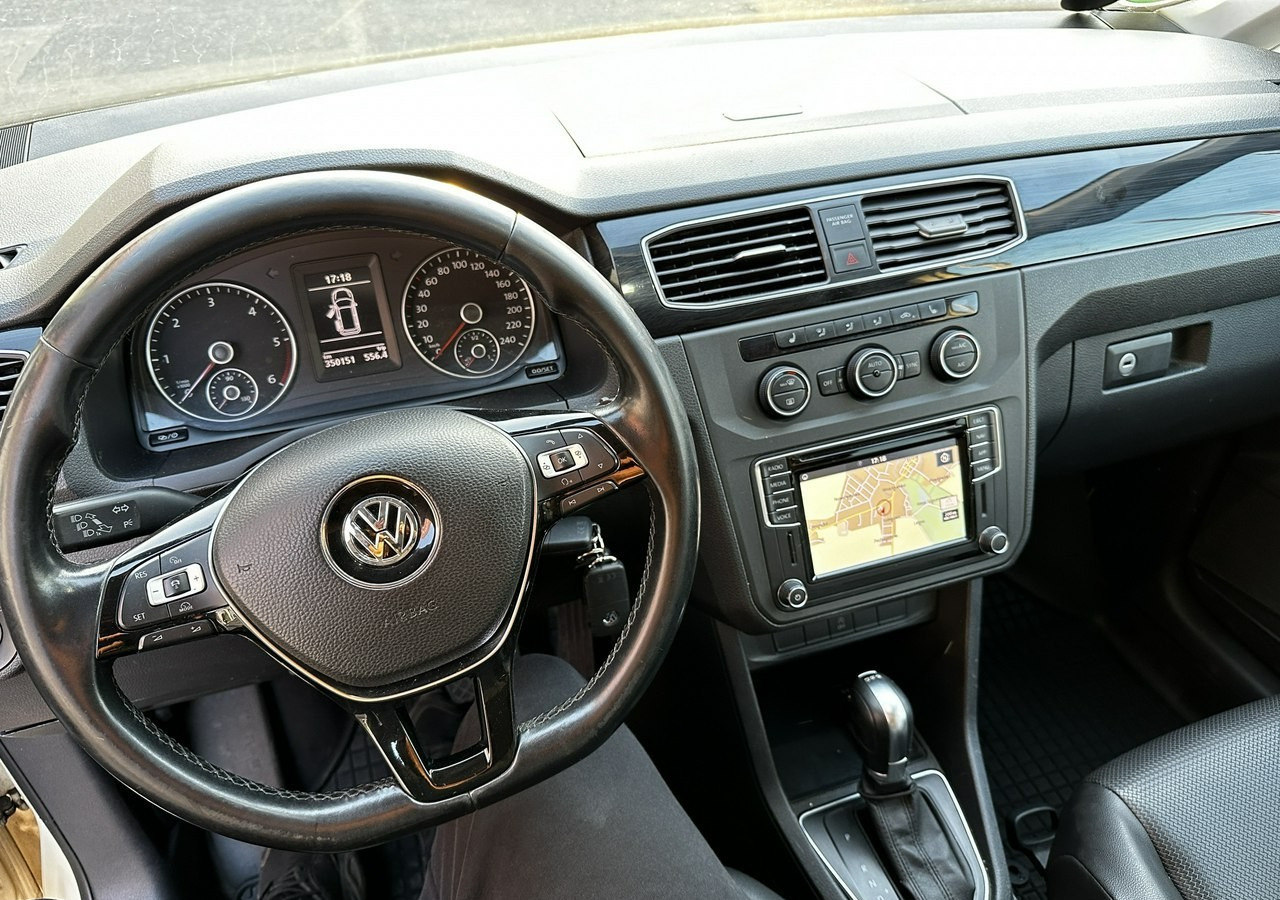 Volkswagen Caddy III Caddy 2.0 TDI do przewozu Niepełnosprawnych Inwalida Rampa 2020 Pefr - Binek araba: fotoğraf 4 Volkswagen Caddy III Caddy 2.0 TDI do przewozu Niepełnosprawnych Inwalida Rampa 2020 Pefr - Binek araba: fotoğraf 4