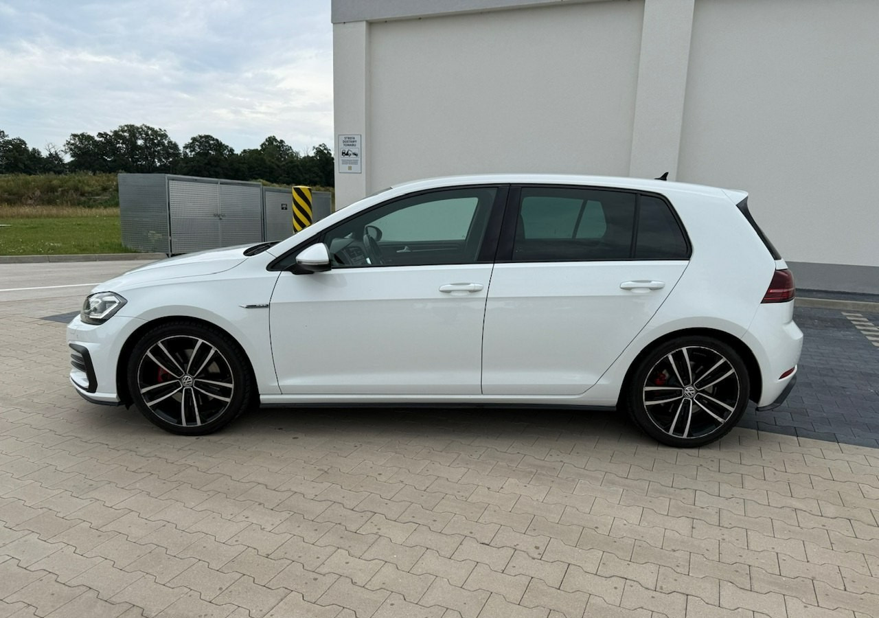 Volkswagen Golf VII GTD 2.0TDI 184KM FullLed Navi Klimatronik ACC Asystenci - Sedan araba: fotoğraf 2 Volkswagen Golf VII GTD 2.0TDI 184KM FullLed Navi Klimatronik ACC Asystenci - Sedan araba: fotoğraf 2