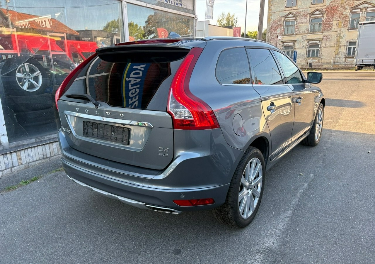 Volvo XC60 I Volvo XC 60 2,4 D4 AWD 190KM Summum Navi Panorama Skóry Kamera 2017 - SUV: fotoğraf 3 Volvo XC60 I Volvo XC 60 2,4 D4 AWD 190KM Summum Navi Panorama Skóry Kamera 2017 - SUV: fotoğraf 3