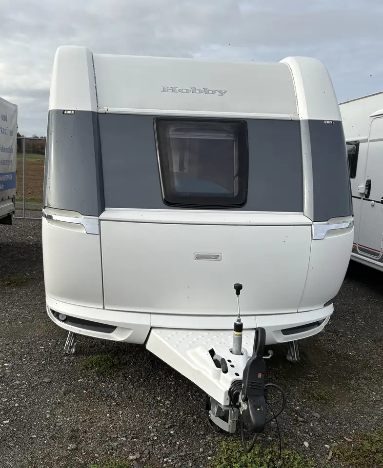Hobby 540UFf Wohnwagen queensbett - Çekme karavan: fotoğraf 2 Hobby 540UFf Wohnwagen queensbett - Çekme karavan: fotoğraf 2