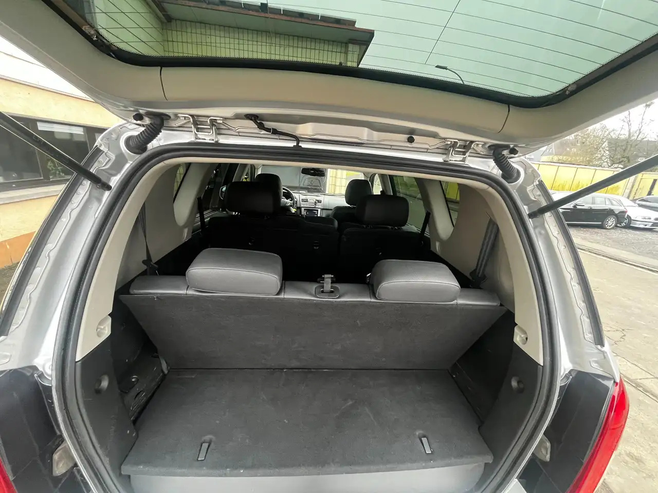 SsangYong Rexton Rexton 2.2 TD 4x4|AUTOM|7SITZ - SUV: fotoğraf 5 SsangYong Rexton Rexton 2.2 TD 4x4|AUTOM|7SITZ - SUV: fotoğraf 5