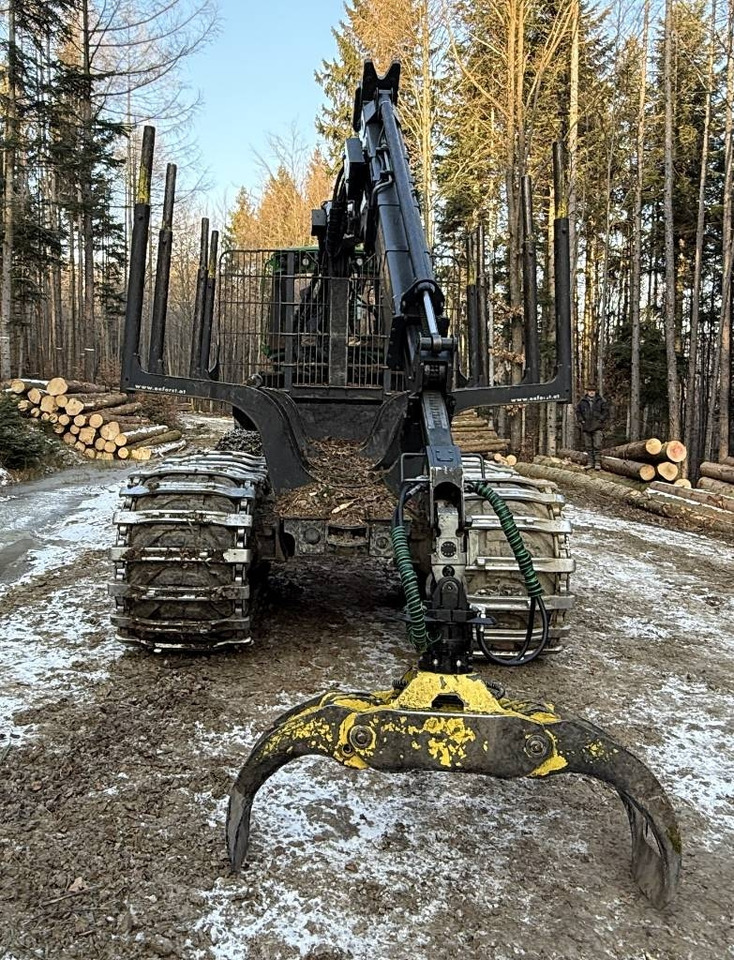 John Deere 1010G - Forwarder: fotoğraf 3 John Deere 1010G - Forwarder: fotoğraf 3