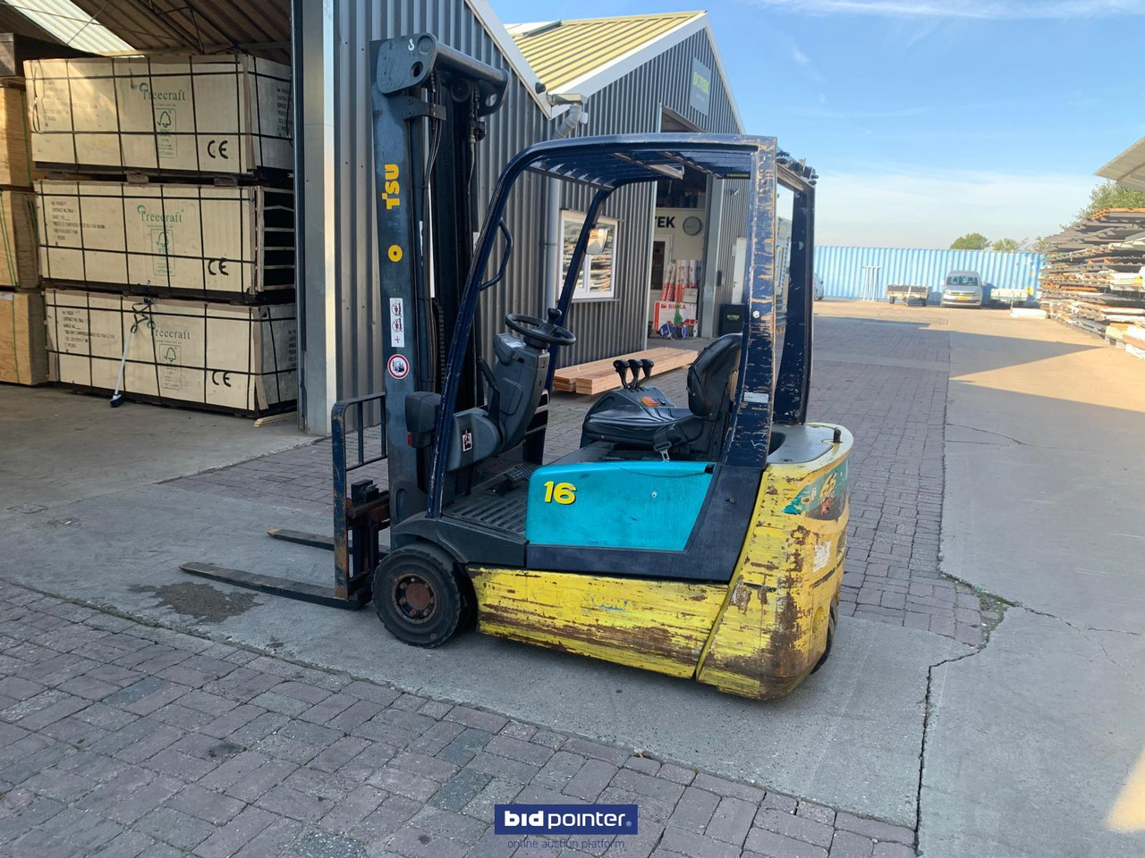 Heftruck elektrisch - 3 wiel - 1600kg! Freelift! Komatsu FB16 - 5.5 mtr. Sideshift! - Elektrikli forklift: fotoğraf 1 Heftruck elektrisch - 3 wiel - 1600kg! Freelift! Komatsu FB16 - 5.5 mtr. Sideshift! - Elektrikli forklift: fotoğraf 1