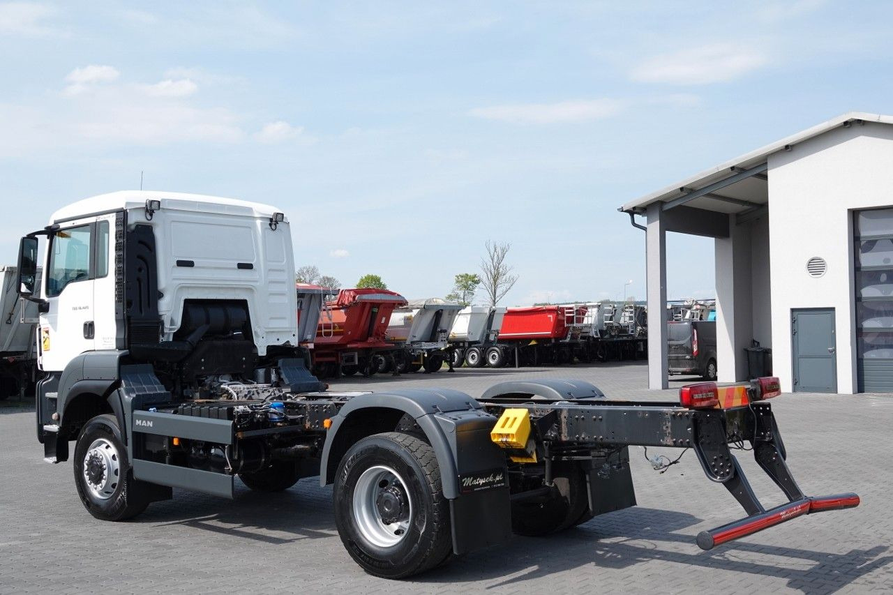 MAN TGS 18.420 / 4X4 / RAMA DŁ. 5,6 M / NAVI / DO Z - Çekici: fotoğraf 3 MAN TGS 18.420 / 4X4 / RAMA DŁ. 5,6 M / NAVI / DO Z - Çekici: fotoğraf 3
