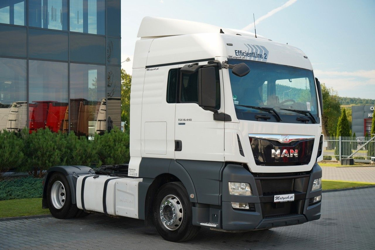 MAN TGX 18. 440 / XLX / STANDARD / 2016 ROK / MAN TGX 18. 440 / XLX / STANDARD / 2016 ROK / - Çekici: fotoğraf 1 MAN TGX 18. 440 / XLX / STANDARD / 2016 ROK / MAN TGX 18. 440 / XLX / STANDARD / 2016 ROK / - Çekici: fotoğraf 1