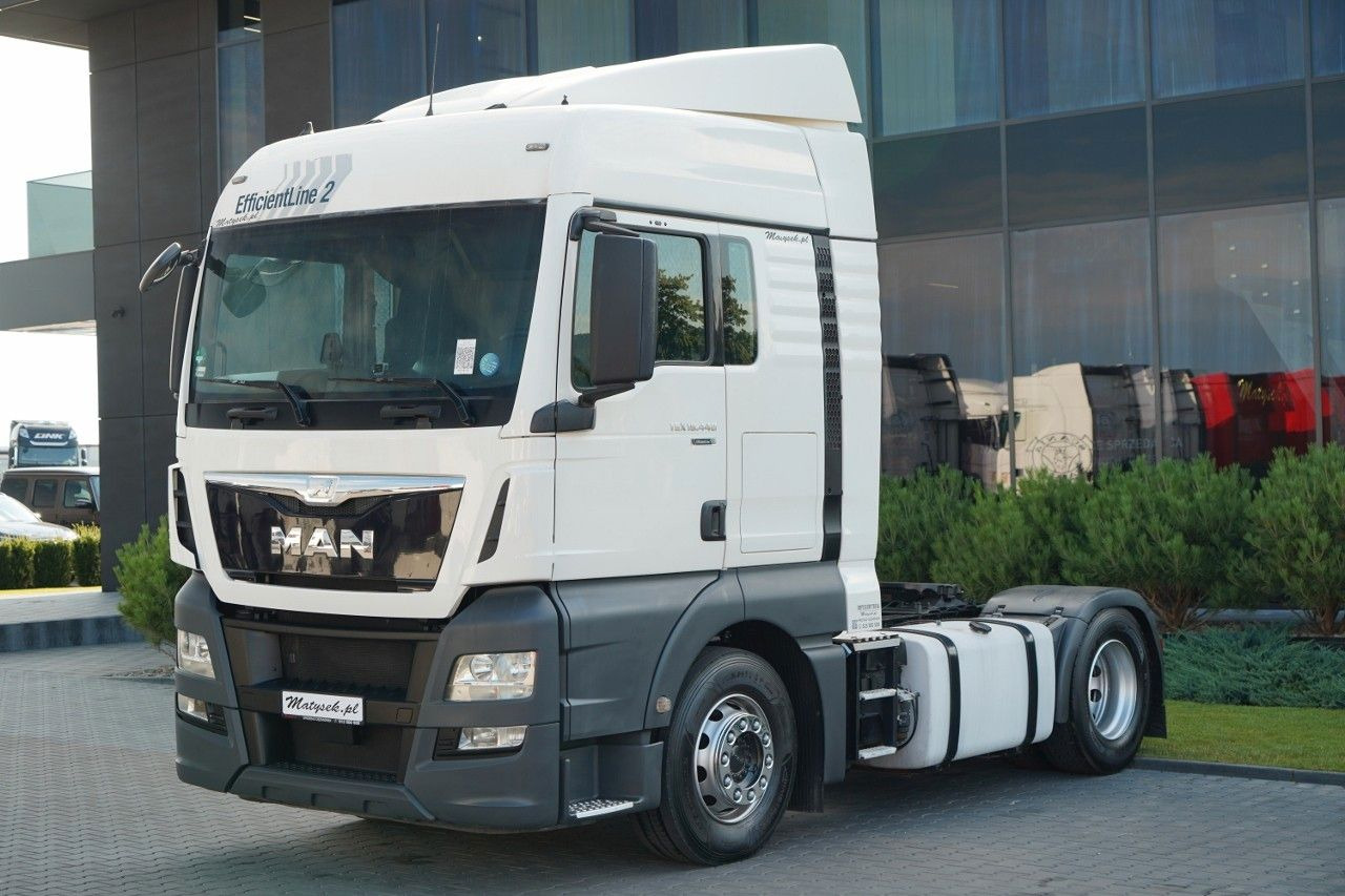 MAN TGX 18. 440 / XLX / STANDARD / 2016 ROK / MAN TGX 18. 440 / XLX / STANDARD / 2016 ROK / - Çekici: fotoğraf 4 MAN TGX 18. 440 / XLX / STANDARD / 2016 ROK / MAN TGX 18. 440 / XLX / STANDARD / 2016 ROK / - Çekici: fotoğraf 4
