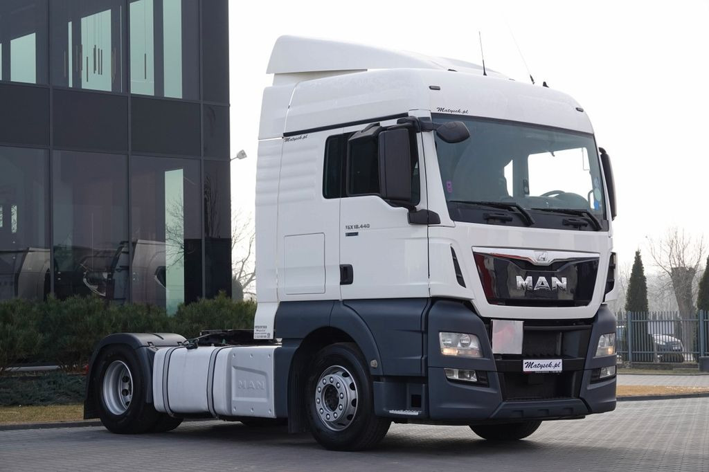 MAN TGX 18. 440 / XLX / STANDARD / 2016 YEAR/ - Çekici: fotoğraf 1 MAN TGX 18. 440 / XLX / STANDARD / 2016 YEAR/ - Çekici: fotoğraf 1