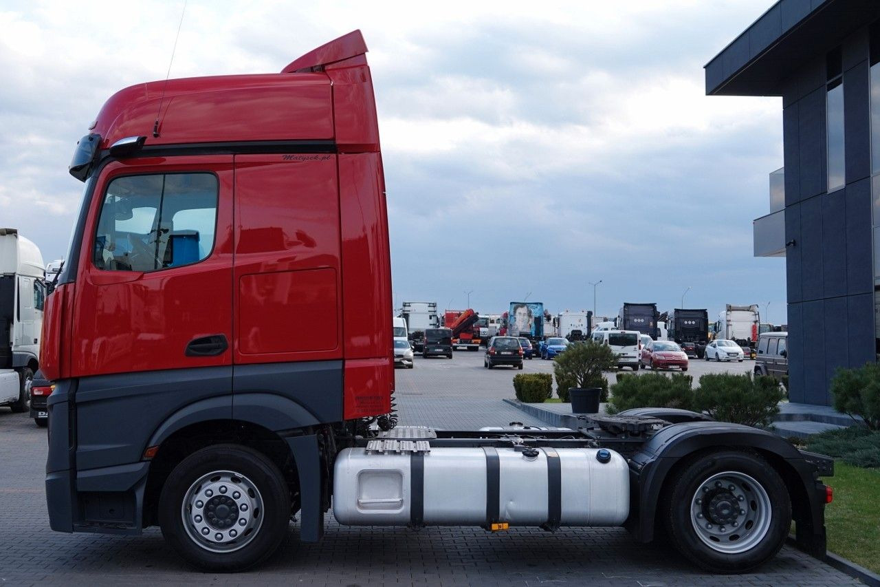 Mercedes-Benz ACTROS 1845 / LOW DECK / MEGA / BIG SPACE / PO - Çekici: fotoğraf 3 Mercedes-Benz ACTROS 1845 / LOW DECK / MEGA / BIG SPACE / PO - Çekici: fotoğraf 3