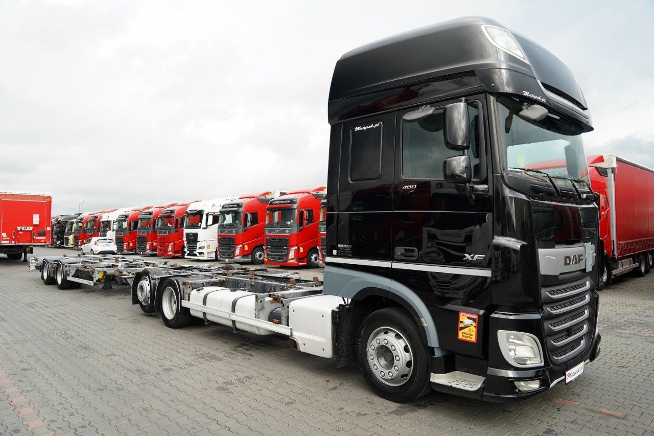 DAF XF 480 / BDF / 6X2 / ZESTAW TANDEM / SSC / I-PA - Konteynır taşıyıcı/ Yedek karoser kamyon: fotoğraf 5 DAF XF 480 / BDF / 6X2 / ZESTAW TANDEM / SSC / I-PA - Konteynır taşıyıcı/ Yedek karoser kamyon: fotoğraf 5