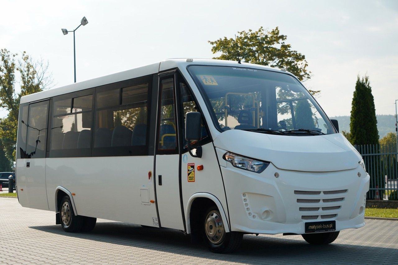 Iveco KAPENA / EURO6 / MANUAL / KLIMATYZACJA / SPROWAD - Şehirlerarası otobüs: fotoğraf 4 Iveco KAPENA / EURO6 / MANUAL / KLIMATYZACJA / SPROWAD - Şehirlerarası otobüs: fotoğraf 4