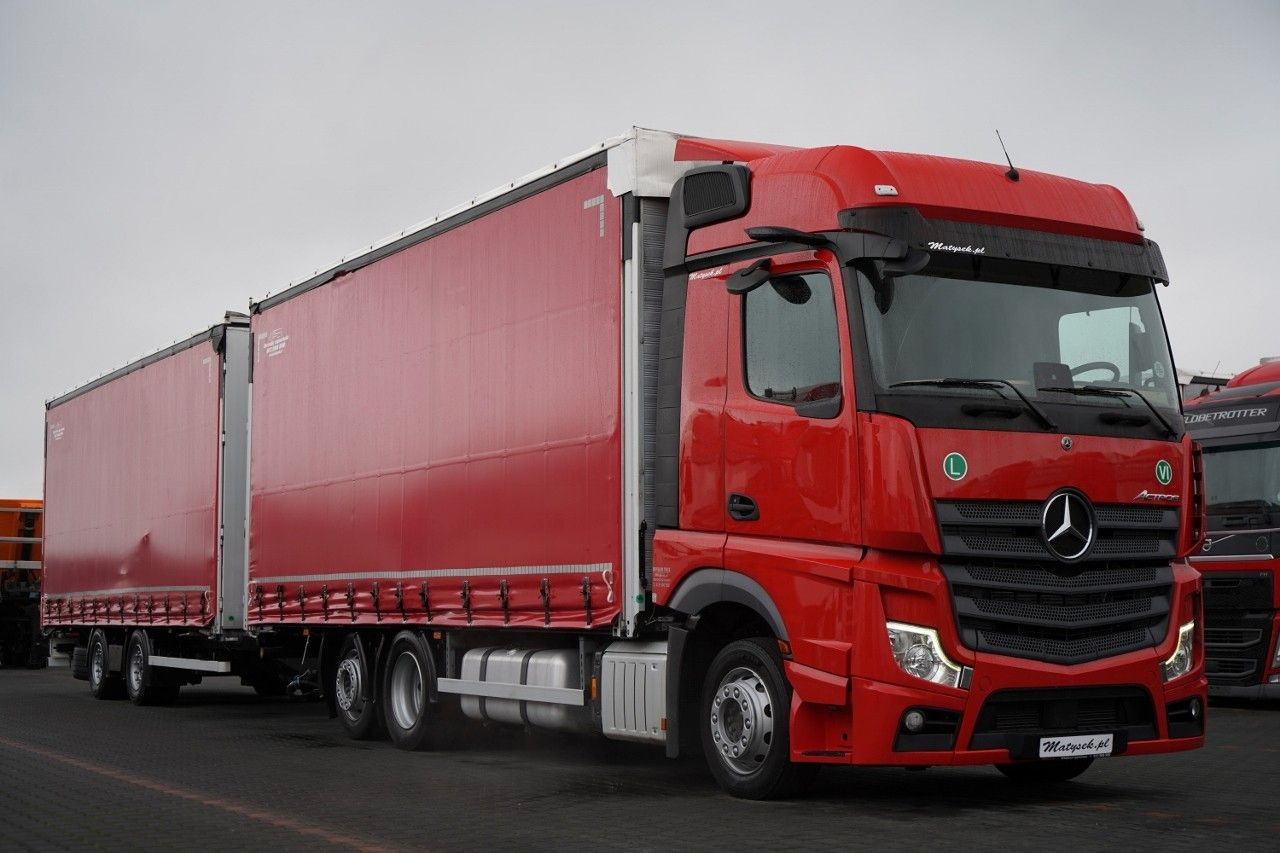 Mercedes-Benz ACTROS 2545 / ZESTAW TANDEM 120 M3 / PRZEJAZDOWY - Tenteli kamyon: fotoğraf 4 Mercedes-Benz ACTROS 2545 / ZESTAW TANDEM 120 M3 / PRZEJAZDOWY - Tenteli kamyon: fotoğraf 4